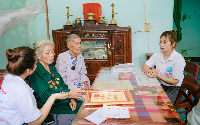 Chăm sóc sức khỏe và phòng bệnh cho gà đá tại Gà Cam 67